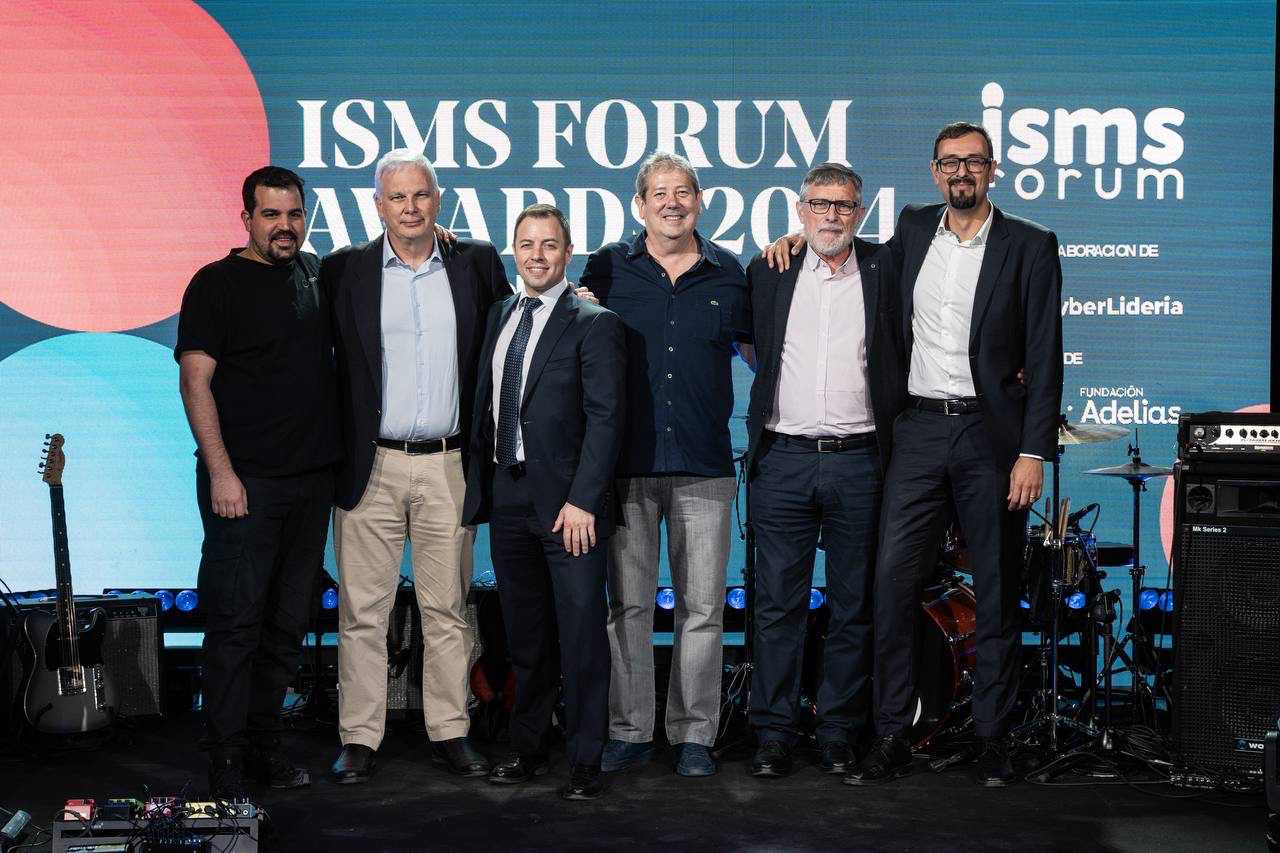 Ganadores de los Premios Solidarios de ISMS Forum 2024