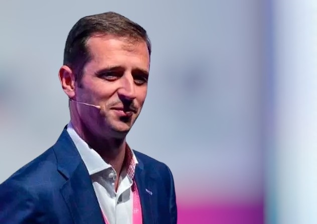 Nombramiento: Lluis Altés, nuevo Director de Cuentas Globales del Grupo Santander, VMware by Broadcom