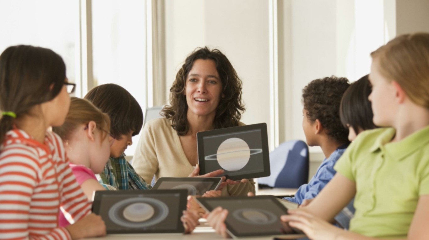 La inteligencia artificial revolucionará la planificación educativa del próximo curso escolar