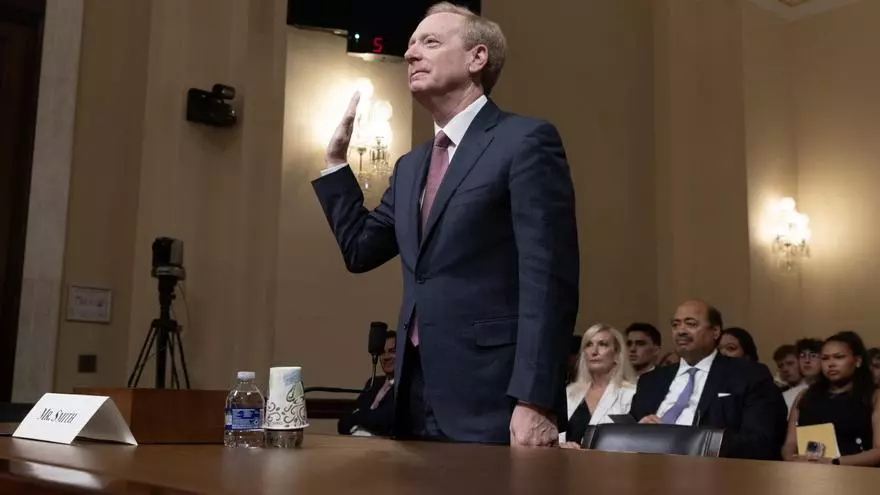 Microsoft admite fallos que facilitaron ataque de espía chino a la ciberseguridad de EEUU