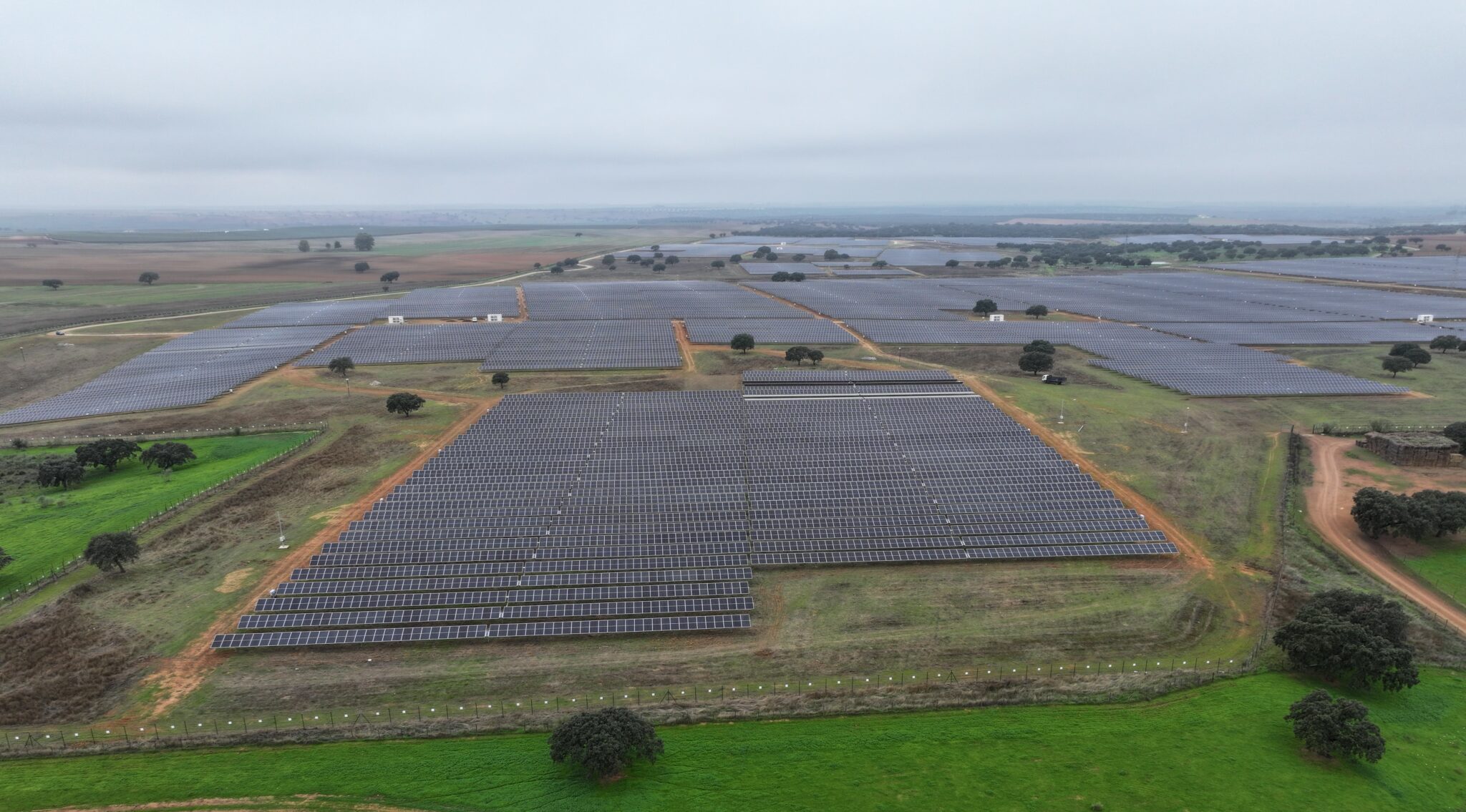 Naturgy lanza tres nuevas plantas fotovoltaicas en Extremadura con 150 MW y una inversión de 70 millones