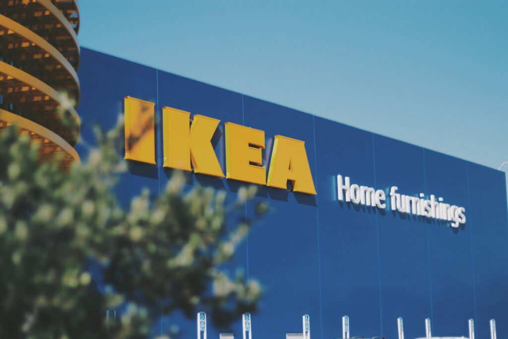 IKEA amplía su uso de electricidad renovable y suma 93 fábricas más a su transición sostenible