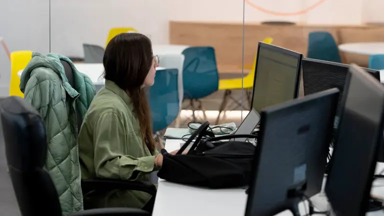 Dos de cada tres empresas no forman a sus empleados en ciberseguridad pese al aumento de ataques