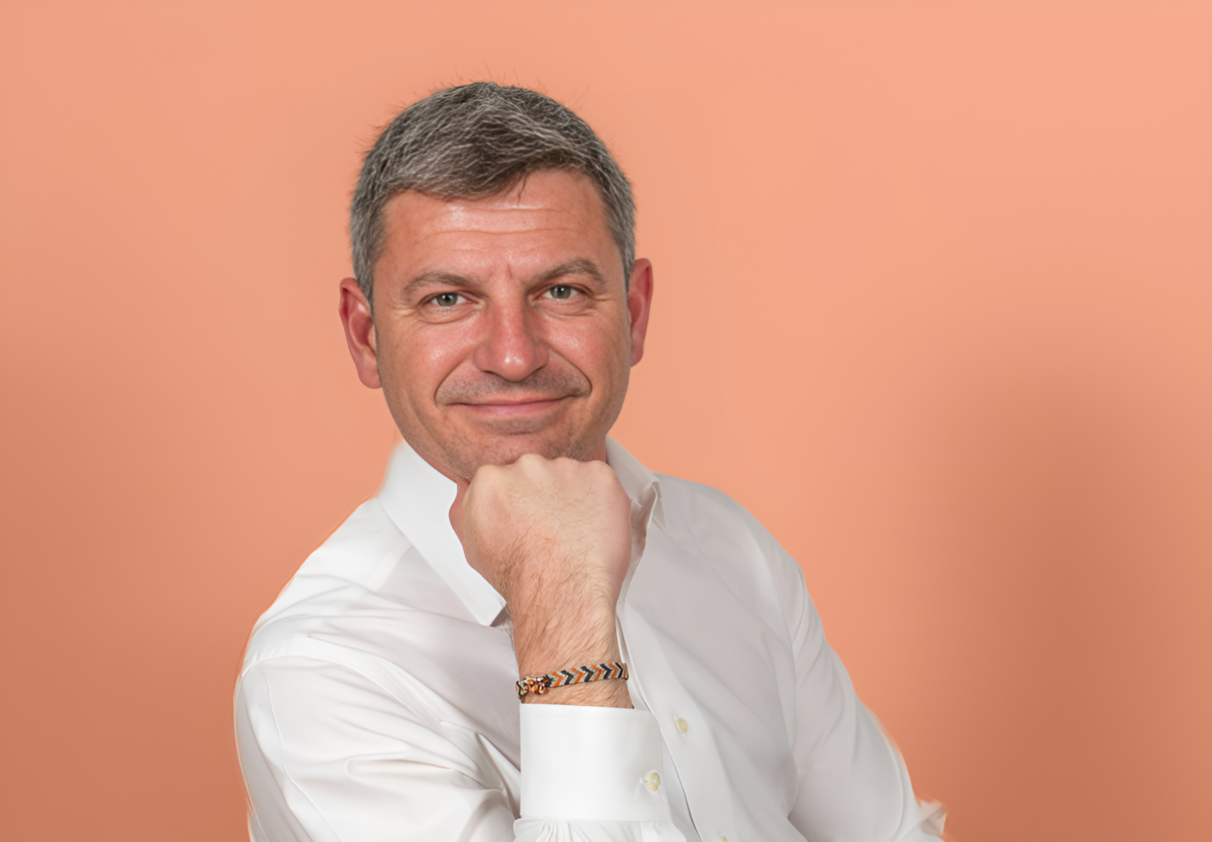 Toni García: «Ciber-resiliencia personal: Defendiendo tu identidad digital»