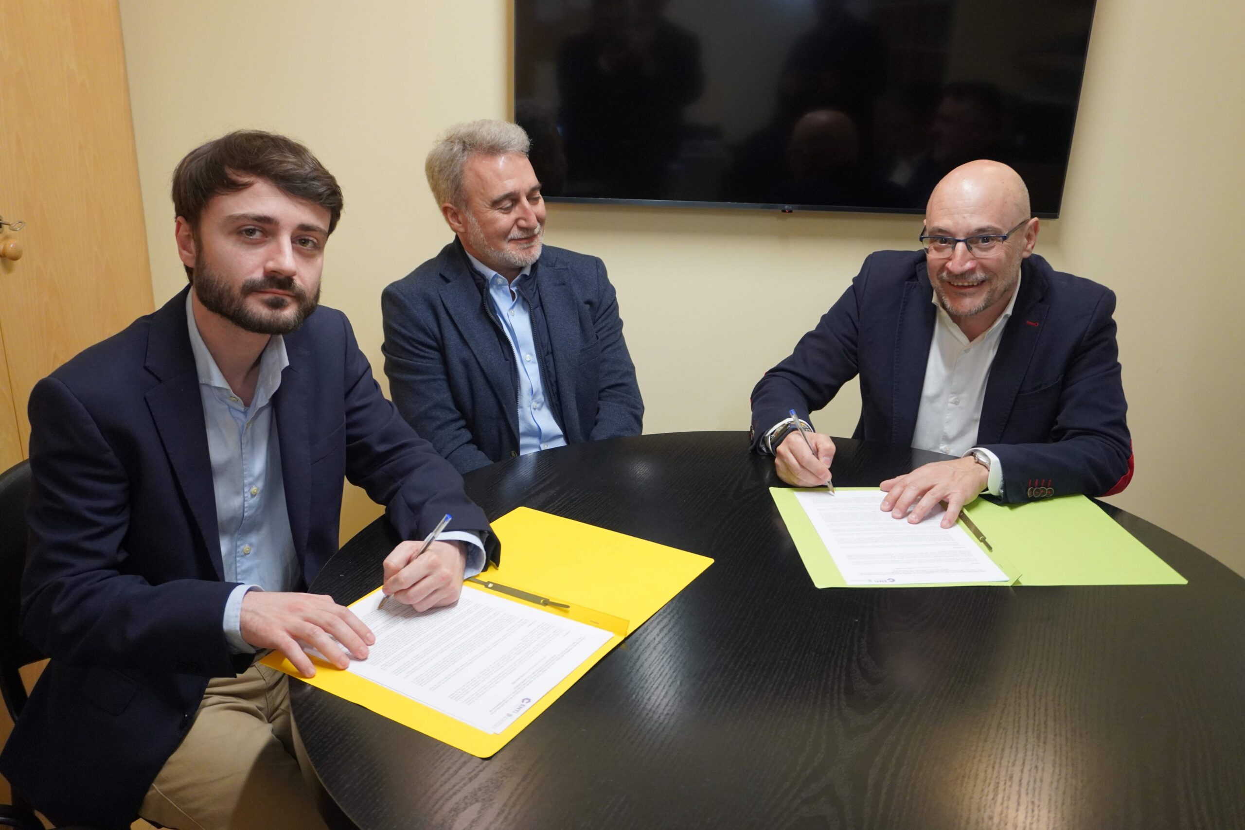 SIA firma un acuerdo con la Universidad de Barcelona para formar a los futuros expertos en ciberseguridad