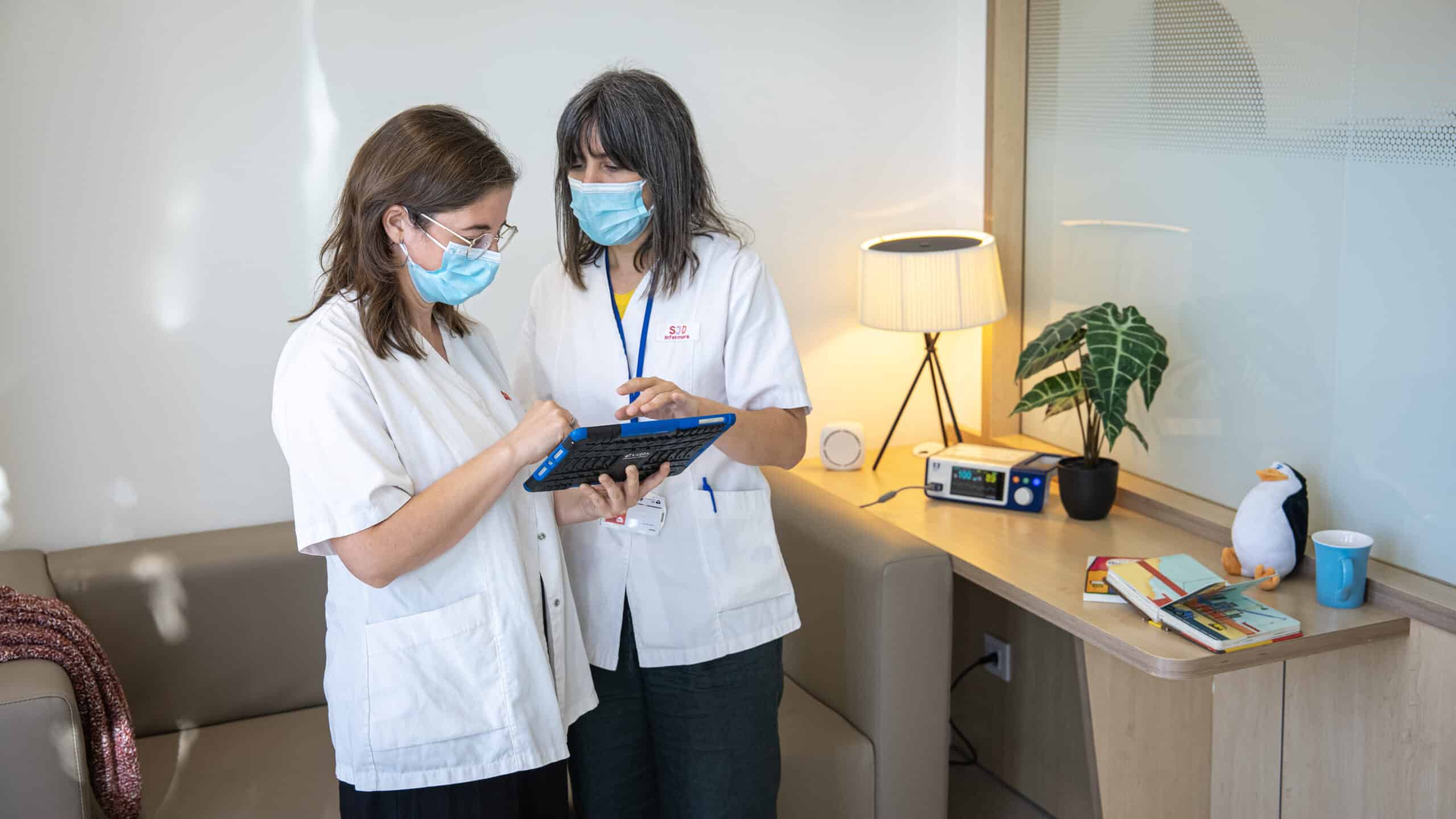 Desarrollan tecnología para mejorar el aire que respiran los niños hospitalizados en casa