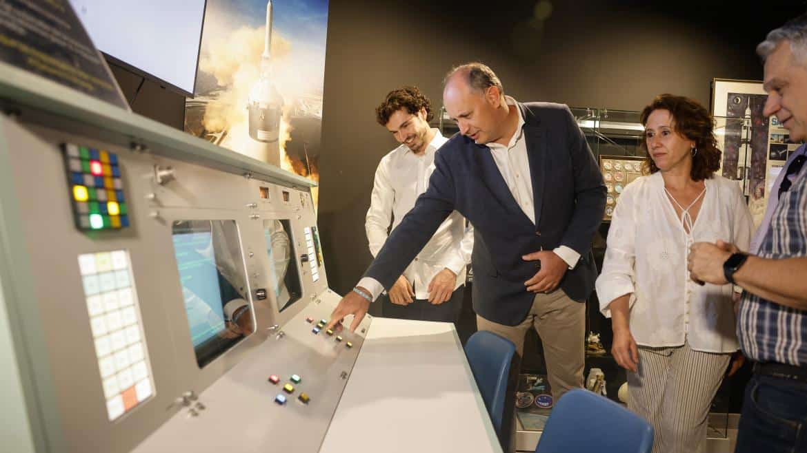 La Comunidad de Madrid impulsa la innovación tecnológica en el sector aeroespacial