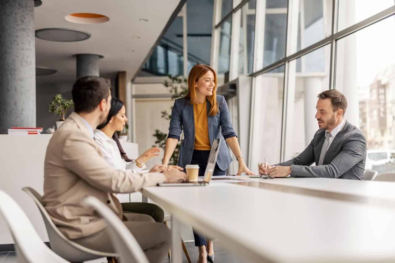 Los CFOs apuestan por la IA: el 74% ya la utiliza para decisiones estratégicas