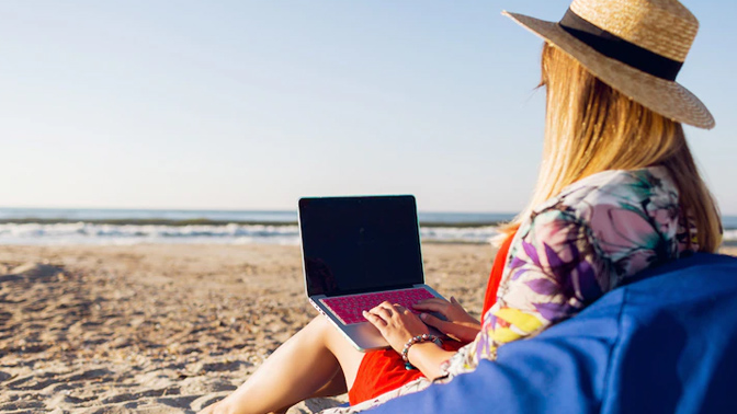 Conexión segura y eficiente en vacaciones: 7 claves esenciales