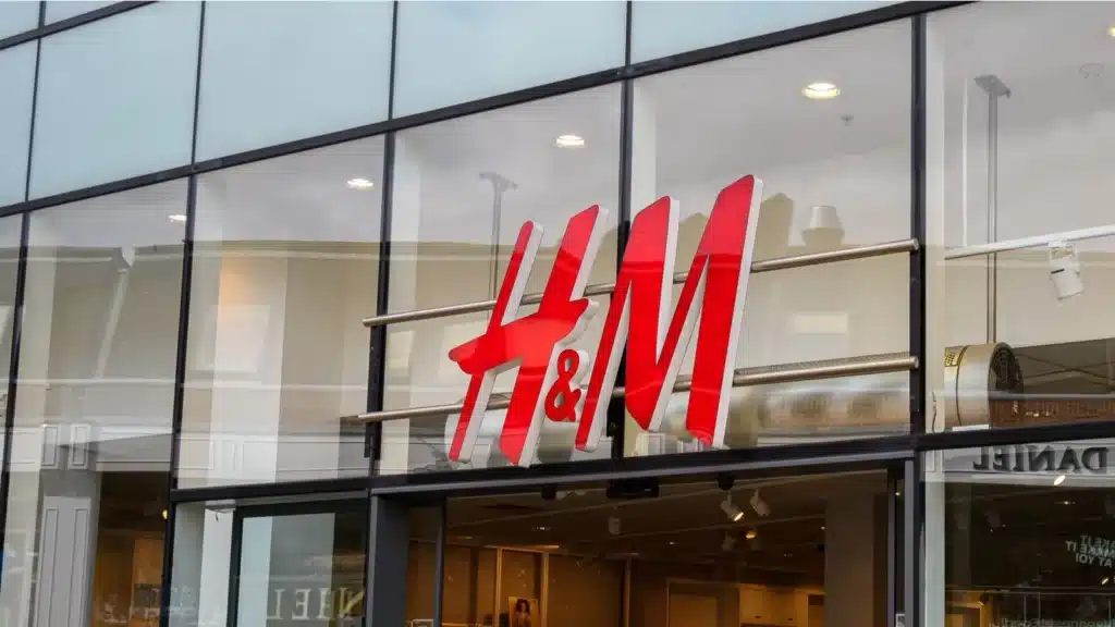 H&M impulsa su transición verde con la mayor planta solar de Suecia