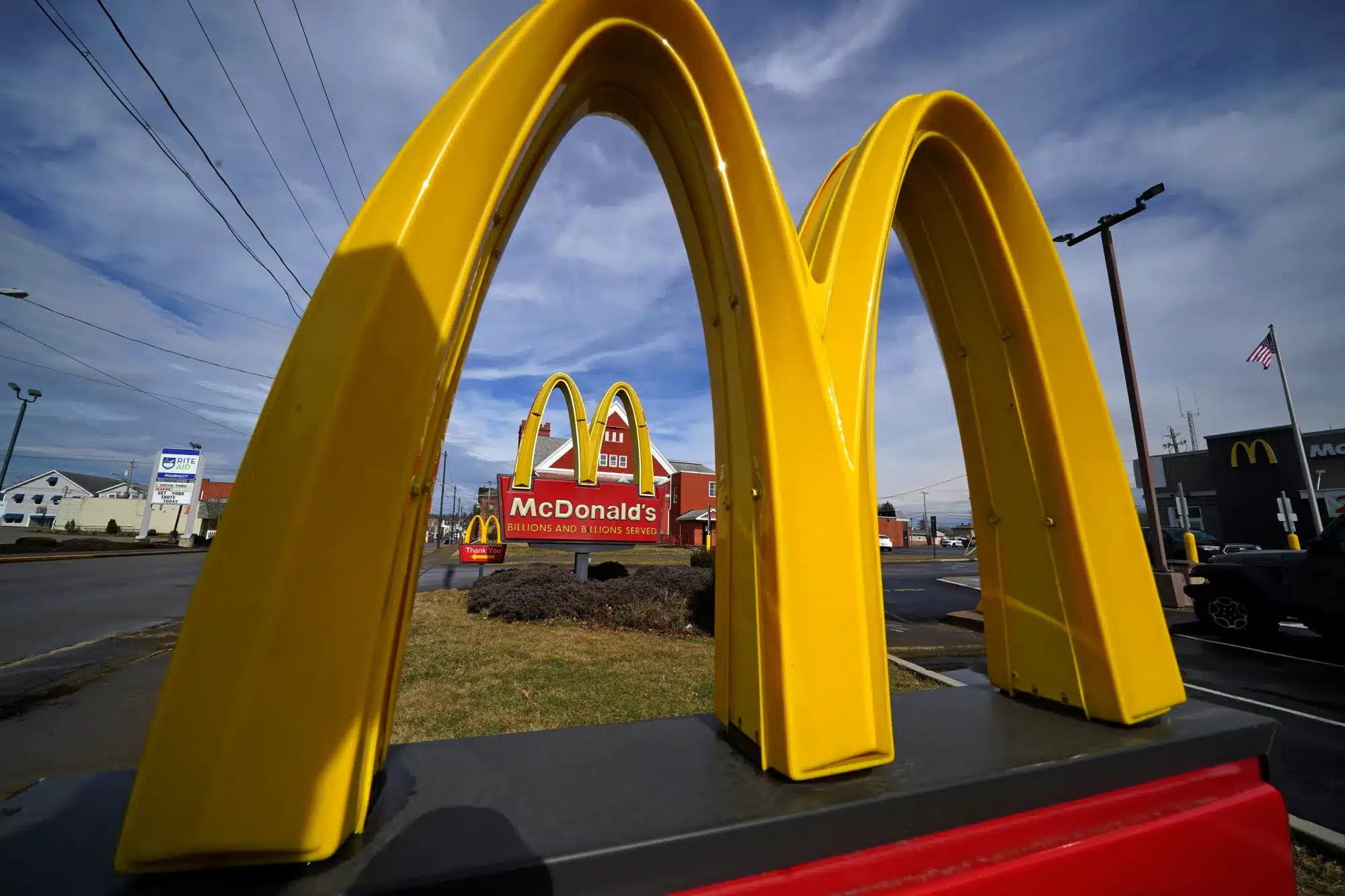McDonald’s invierte 200 millones de dólares para impulsar la ganadería regenerativa en EE. UU.