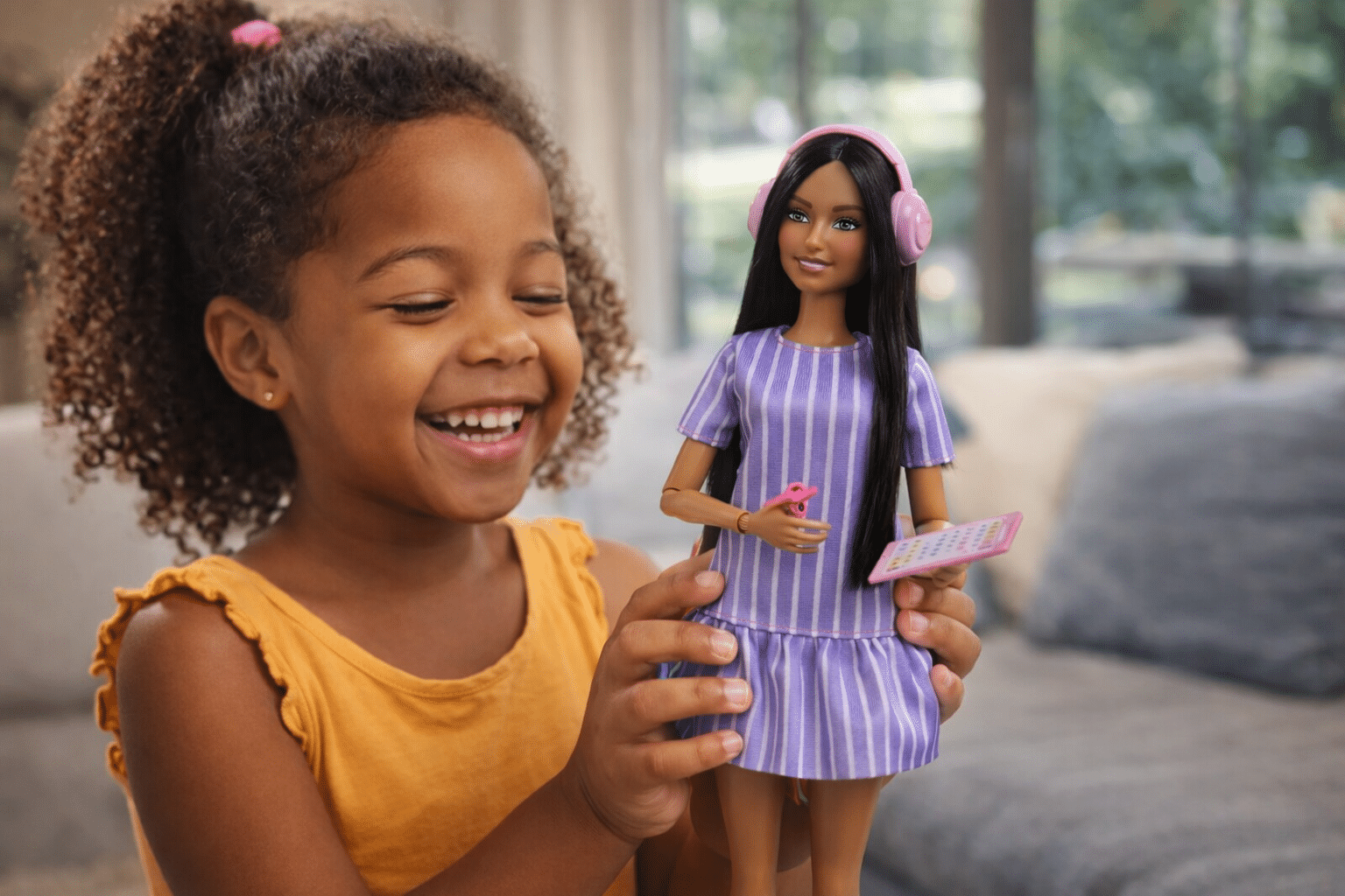 Barbie da un paso histórico hacia la inclusión con su primera muñeca en ...