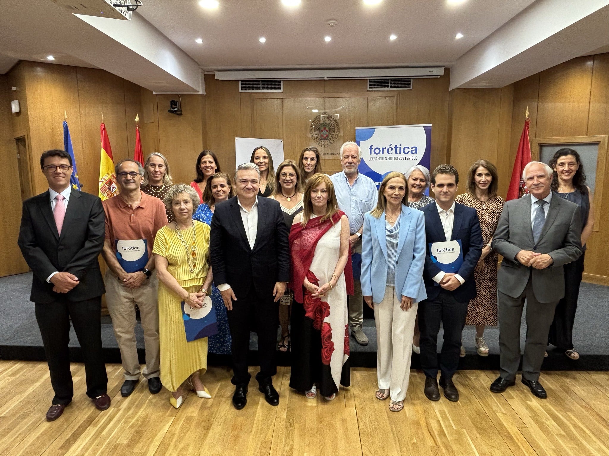 Hospitales españoles impulsan un compromiso conjunto para promover una inteligencia artificial ética en la sanidad
